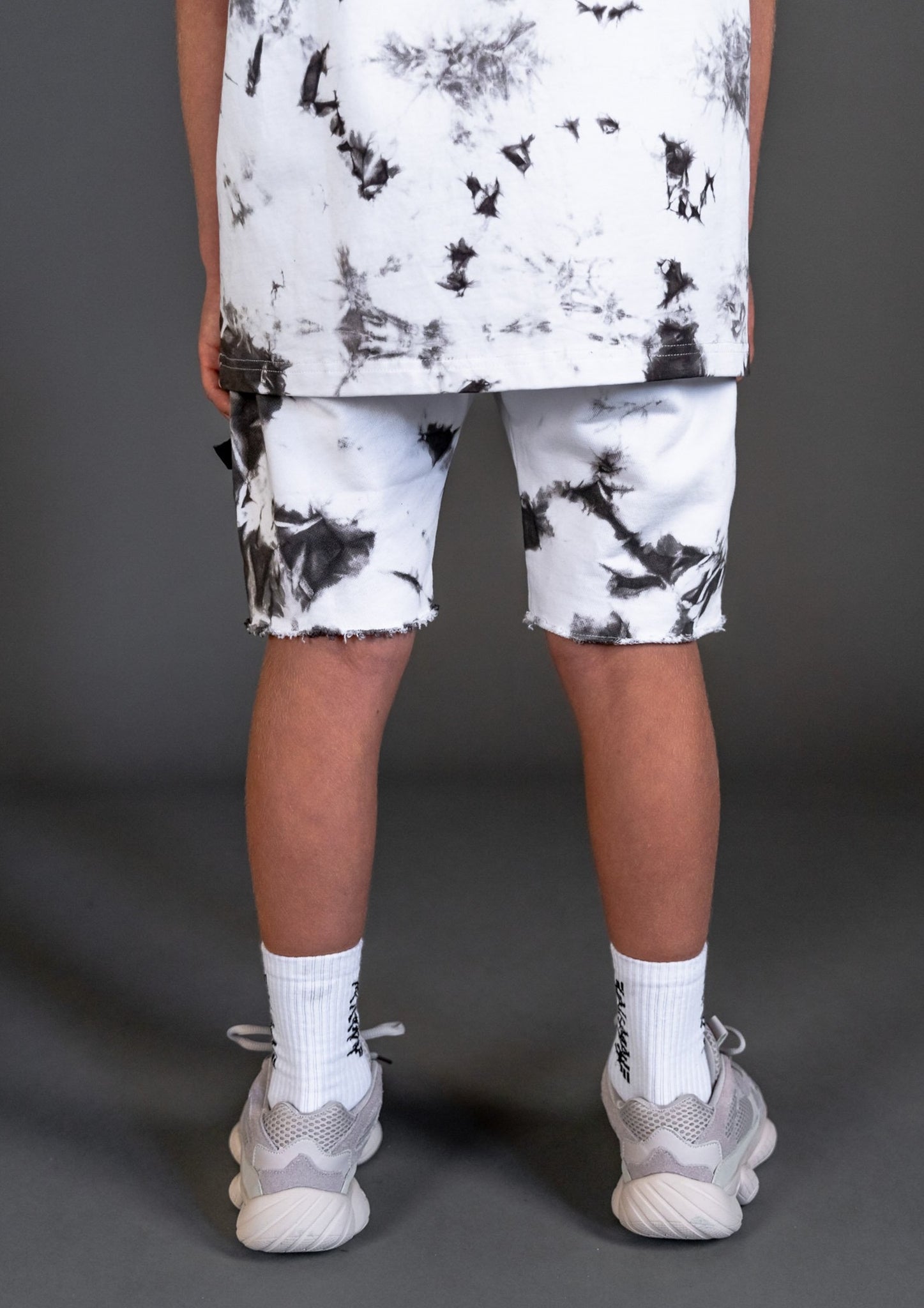 Sir Seraph RELAXED SHORTS – BLACK AND WHITE TIE DYE